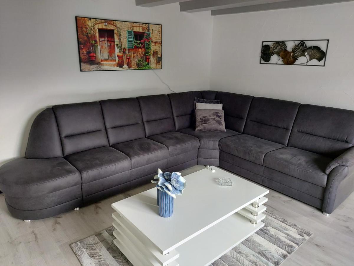 Familyhome Lopora Medebach Extérieur photo
